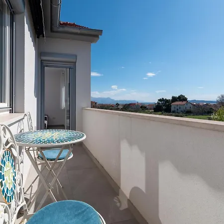 M&m 2 By Interhome *