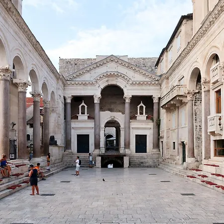 M&m 2 By Interhome *