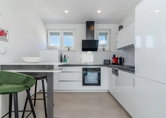 M&m 2 By Interhome * Kastela