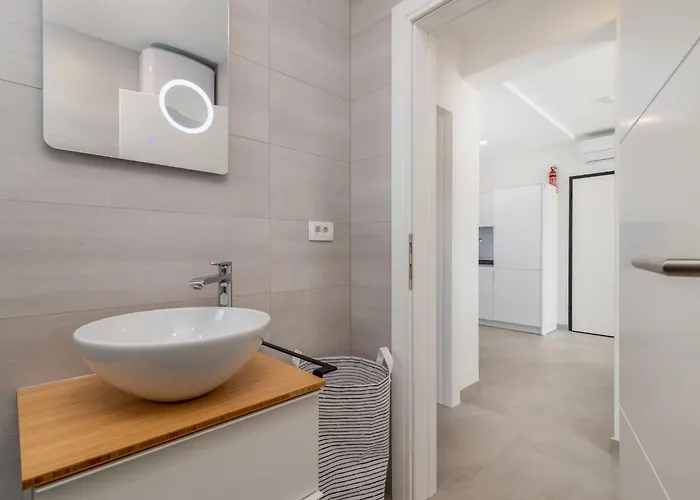 M&m 2 By Interhome Kastela