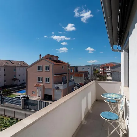 M&m 2 By Interhome * Kastela