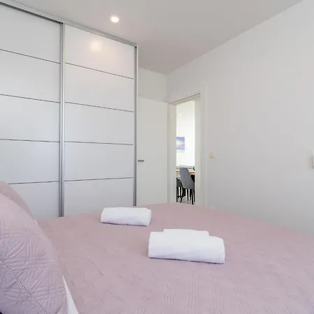 M&m 2 By Interhome Apartament *