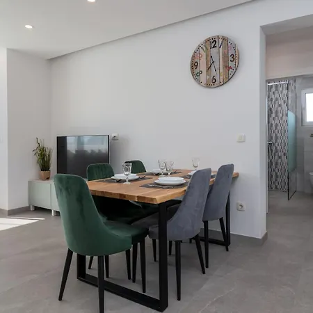 M&m 2 By Interhome